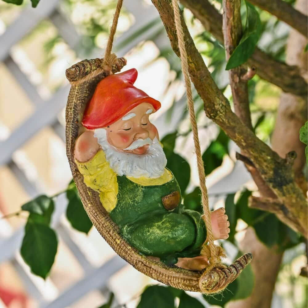 weihnachtsmann hängematte Gartenzwerg In Hängematte